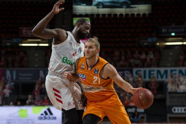 惊喜和荣耀 惊喜和荣耀