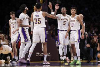 展现了领袖 展现了领袖