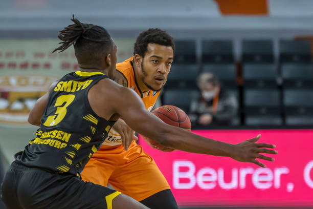 另一方面也 另一方面也